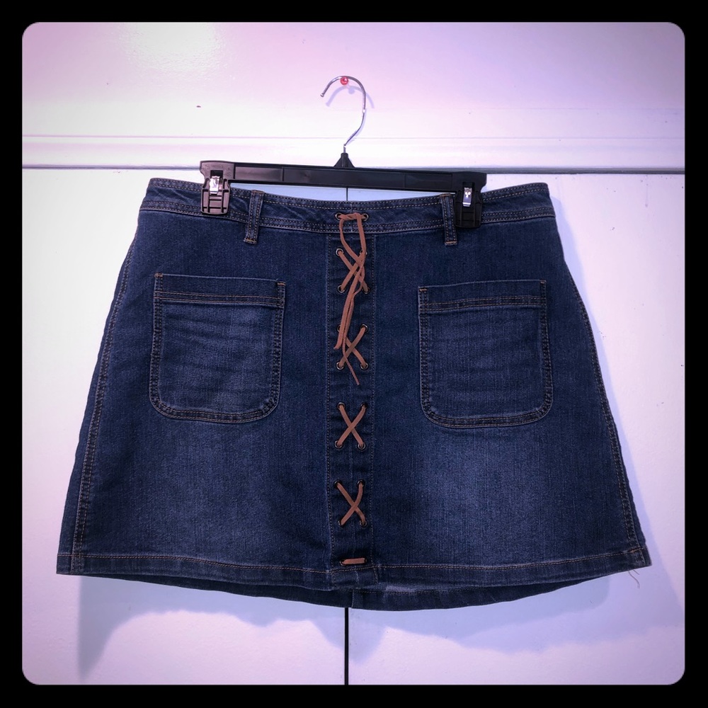 🍒Jean skirt by New York & Co.